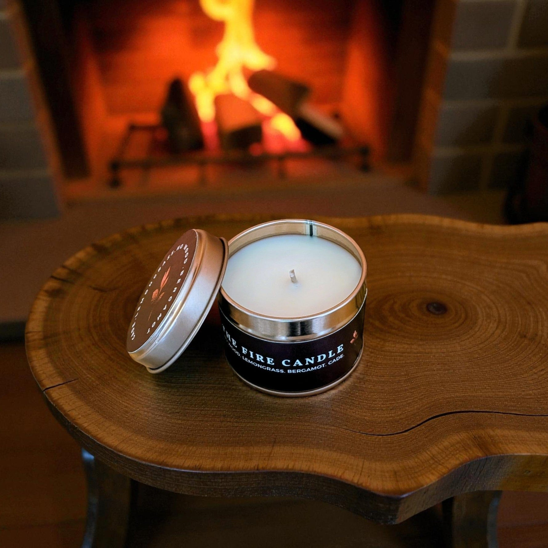 The Ethical Leaf Discover the calming atmosphere created by our Essential Oil-Infused Fire Candle. Infused with the natural scents of Bergamot, Lemongrass, Ho Wood, and Cade, it offers an ideal companion for those chilly winter nights. The Fire Tin Candle