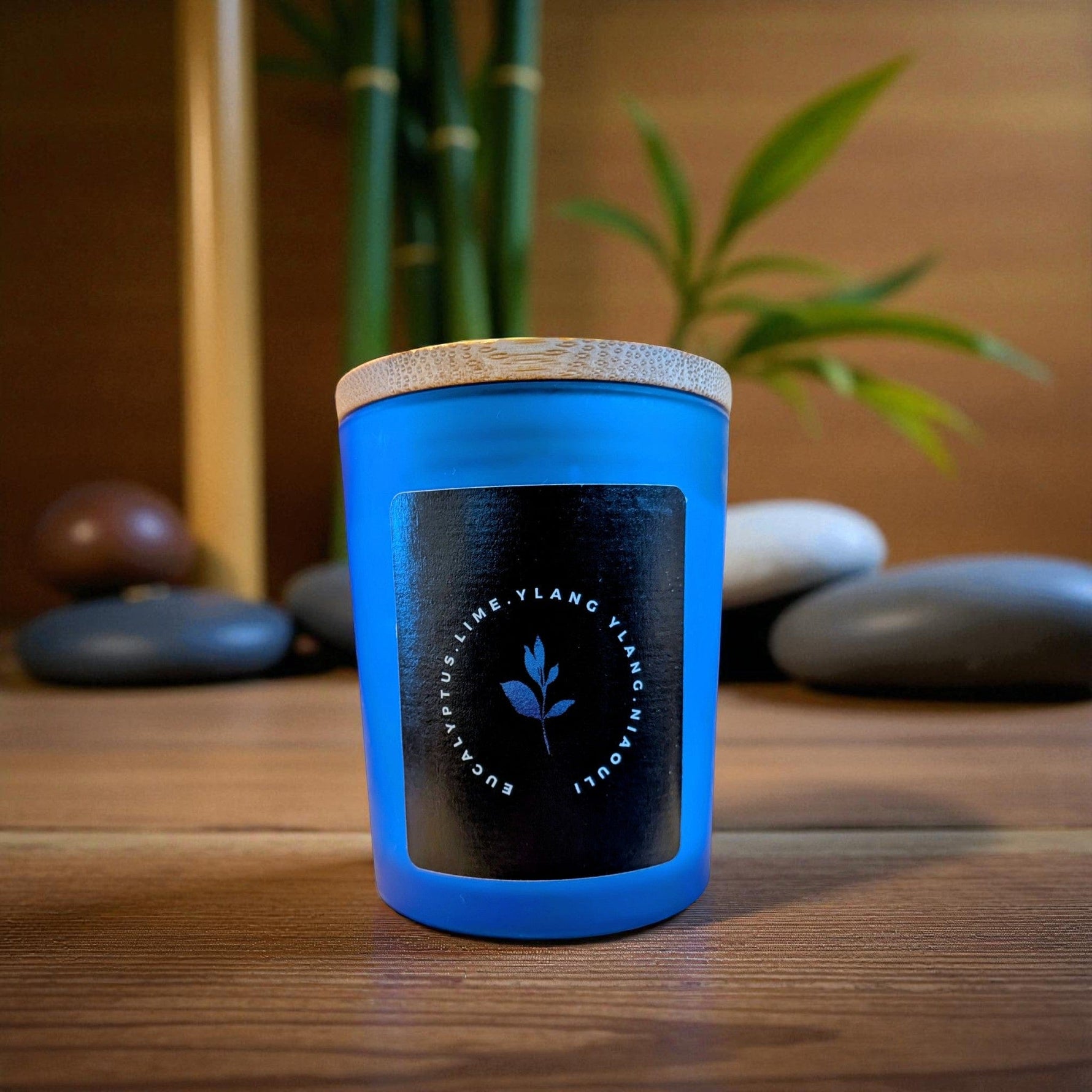 The Ethical Leaf Discover the calming atmosphere of our Essential Oil-infused Ocean Candle. Expertly crafted with natural scents of Eucalyptus, Ylang Ylang, Lime, and Niaouli, this invigorating aroma evokes the sensation of a serene beach walk. The Ocean Candle