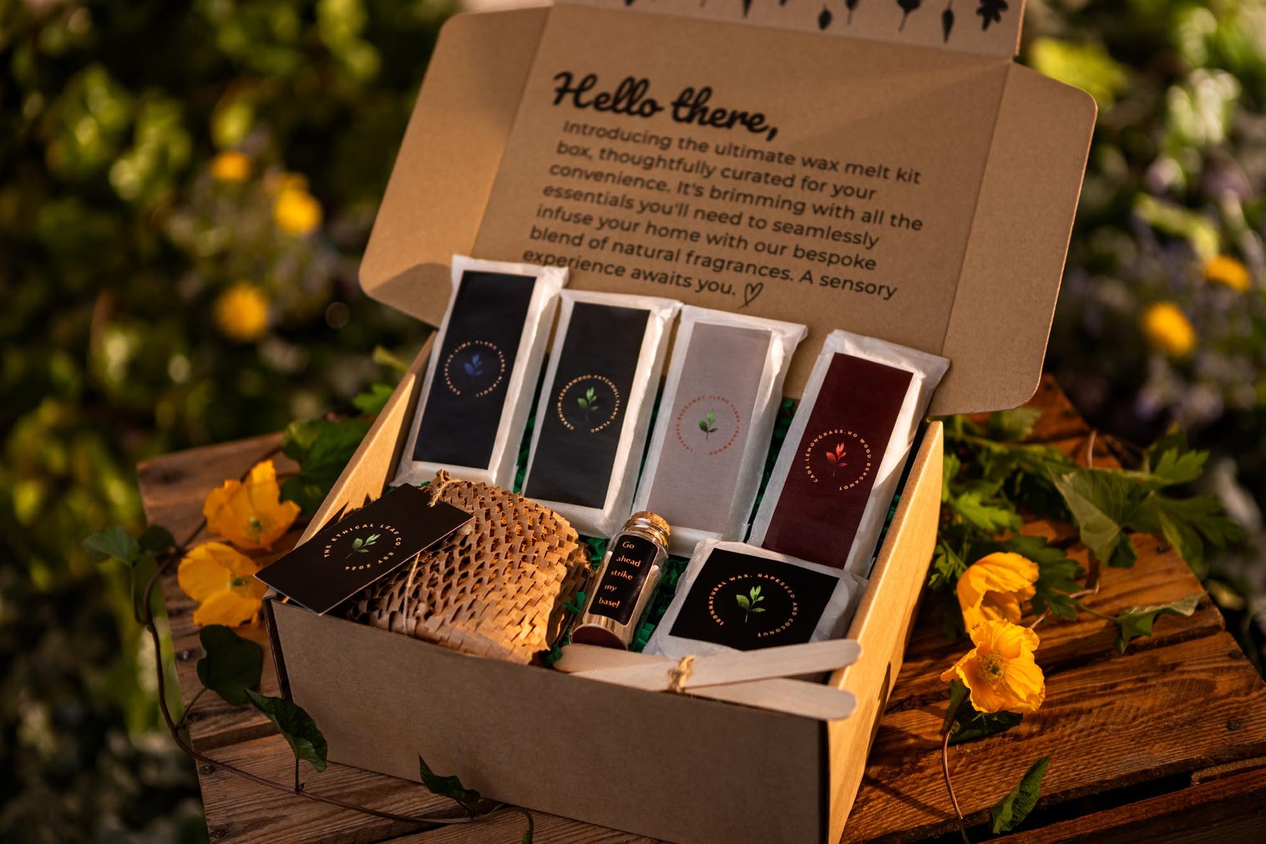 The Ethical Leaf Experience the soothing ambiance of our Essential Oil infused Wax Melt Snap Bars Small. Perfect for creating a relaxing environment at home, office space or in your office. Shop now for premium quality wax melts! Premium Wax Melt Snap Bars - Small