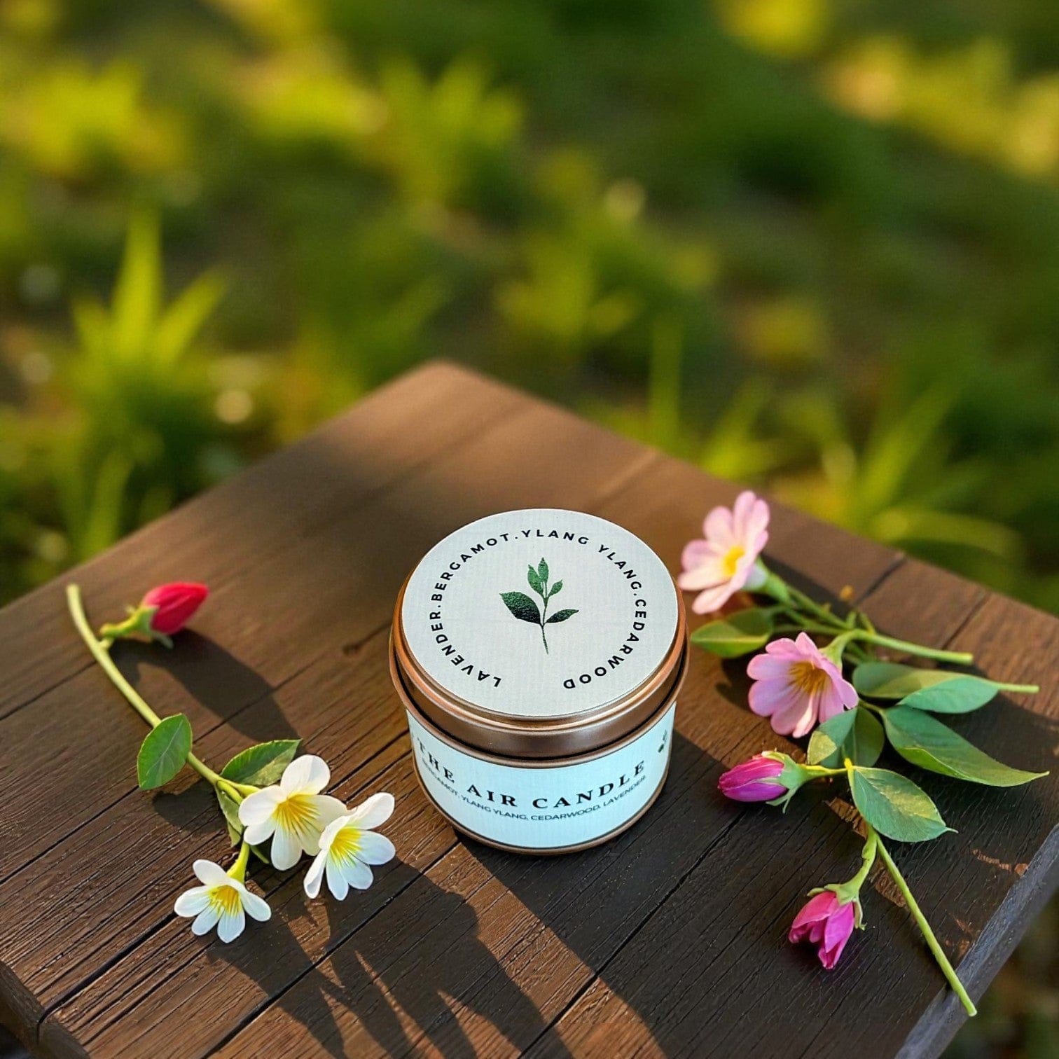 The Ethical Leaf Experience the soothing ambience of our Essential Oil infused Air Candle. Naturally Scented with Lavender, Cedarwood, Ylang Ylang and Bergamot. Create the prefect setting for entertaining your guests this summer. Compact Comfort Air