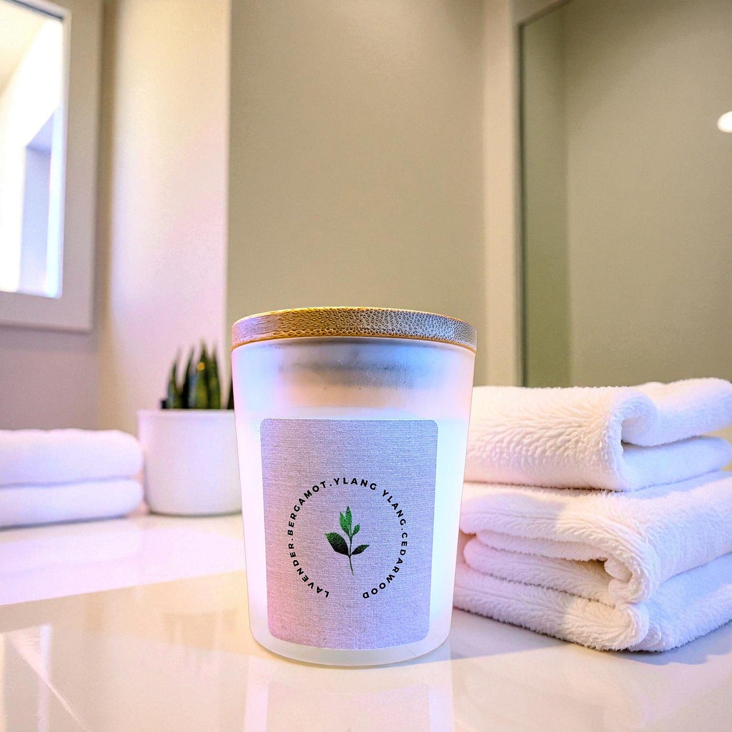 The Ethical Leaf Experience the soothing ambience of our Essential Oil infused Air Candle. Naturally Scented with Lavender, Cedarwood, Ylang Ylang and Bergamot. Create the prefect setting for entertaining your guests this summer. Medium 30 - 35hrs burn The Air Candle